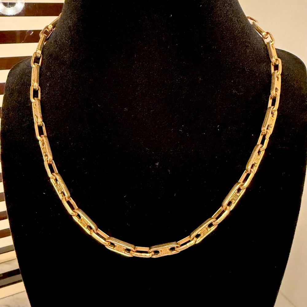 Celine Triomphe Chain Necklace - Picture 4 of 7